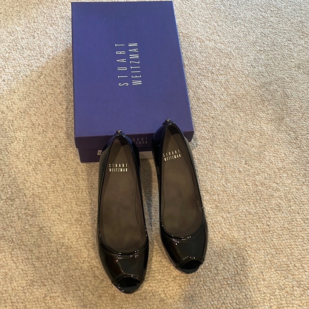 Stuart weitzman peep toe